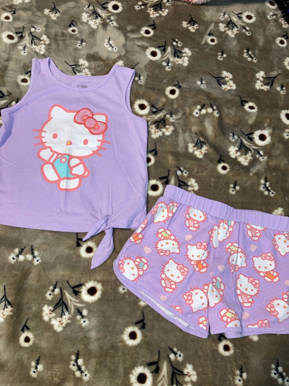 Hello Kitty Lavender Tie-Hem Tank & Printed Shorts Matching Set